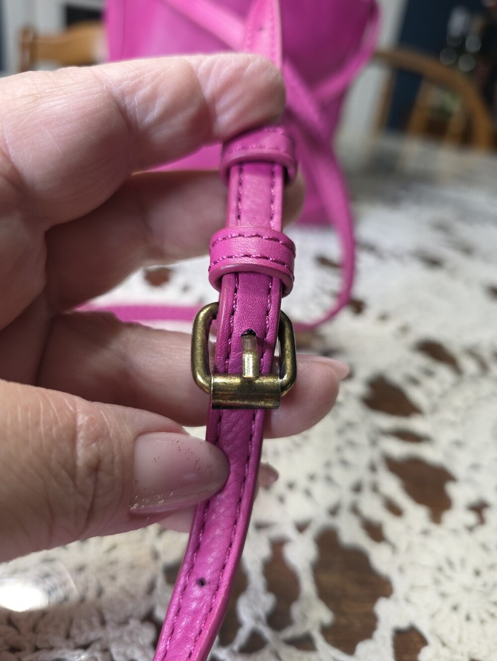 American Leather Co. Pink Leather Crossbody Bag - Picture 10 of 13